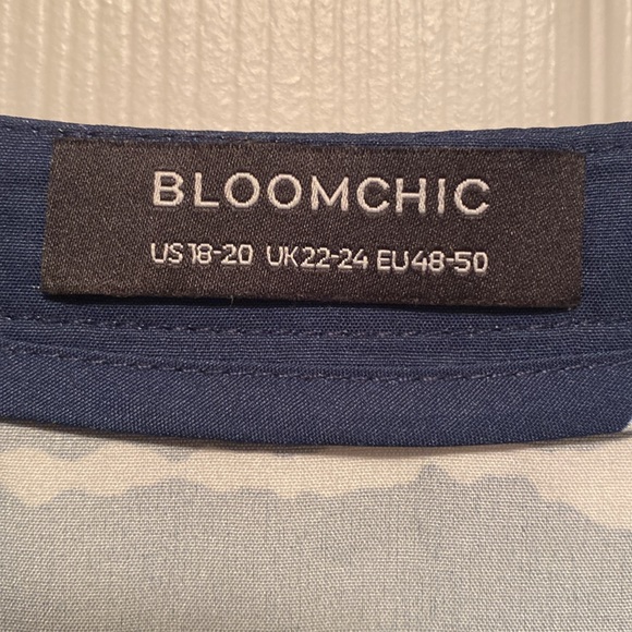 Brand New BloomChic Navy/White Blouse… - Picture 4 of 6